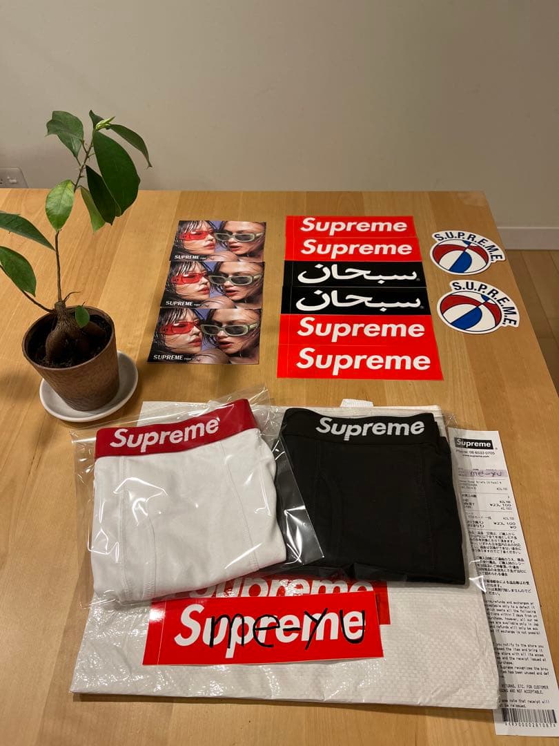 シュプリーム　ヘインズ　ボクサー　パンツ　ソックス　セット　1枚