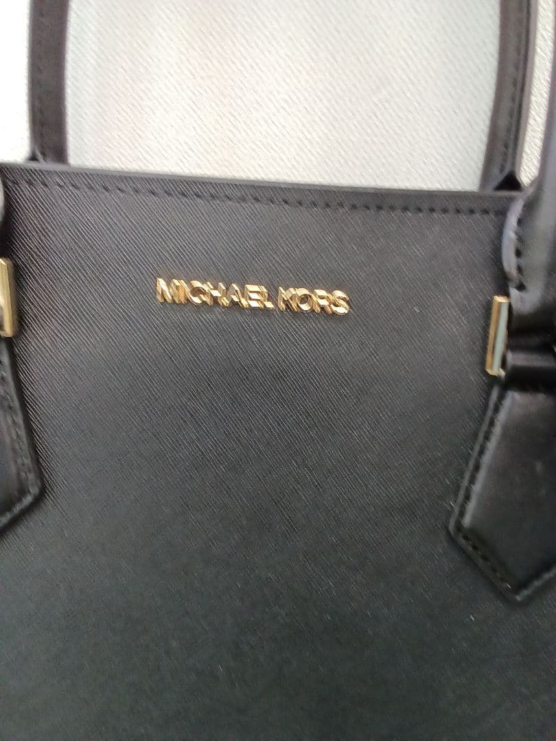 【あいうさん専用】MICHAEL KORS ブラックハンドバッグ