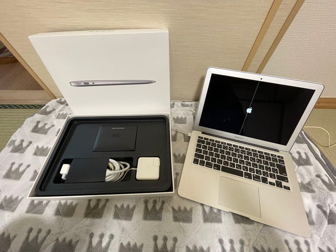 MacBook Air1 3inch 2015年式