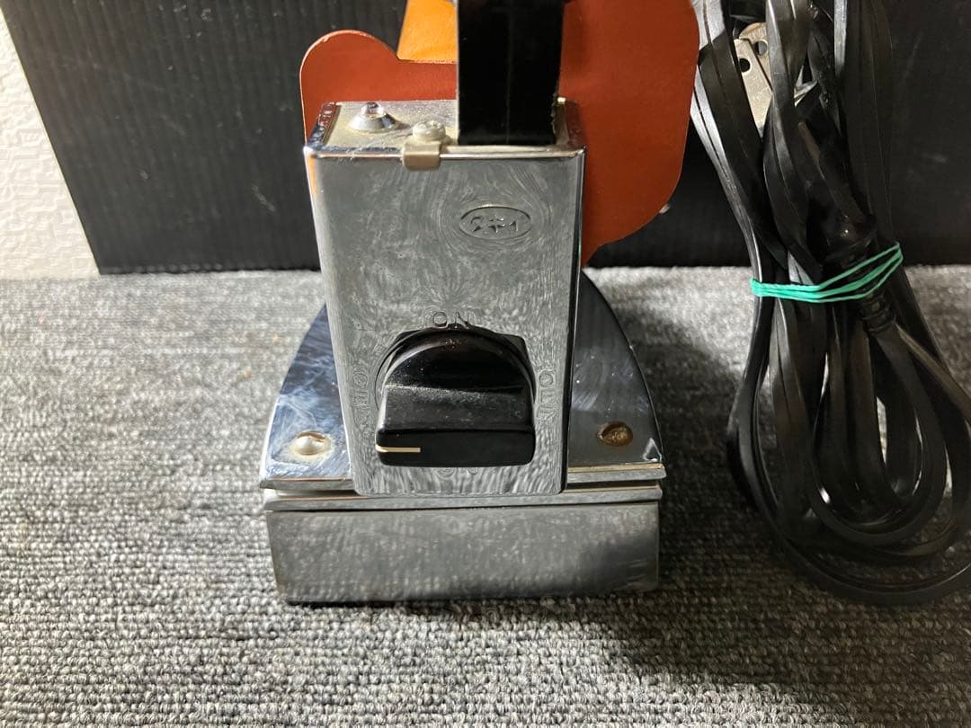 タキイ　業務用アイロン