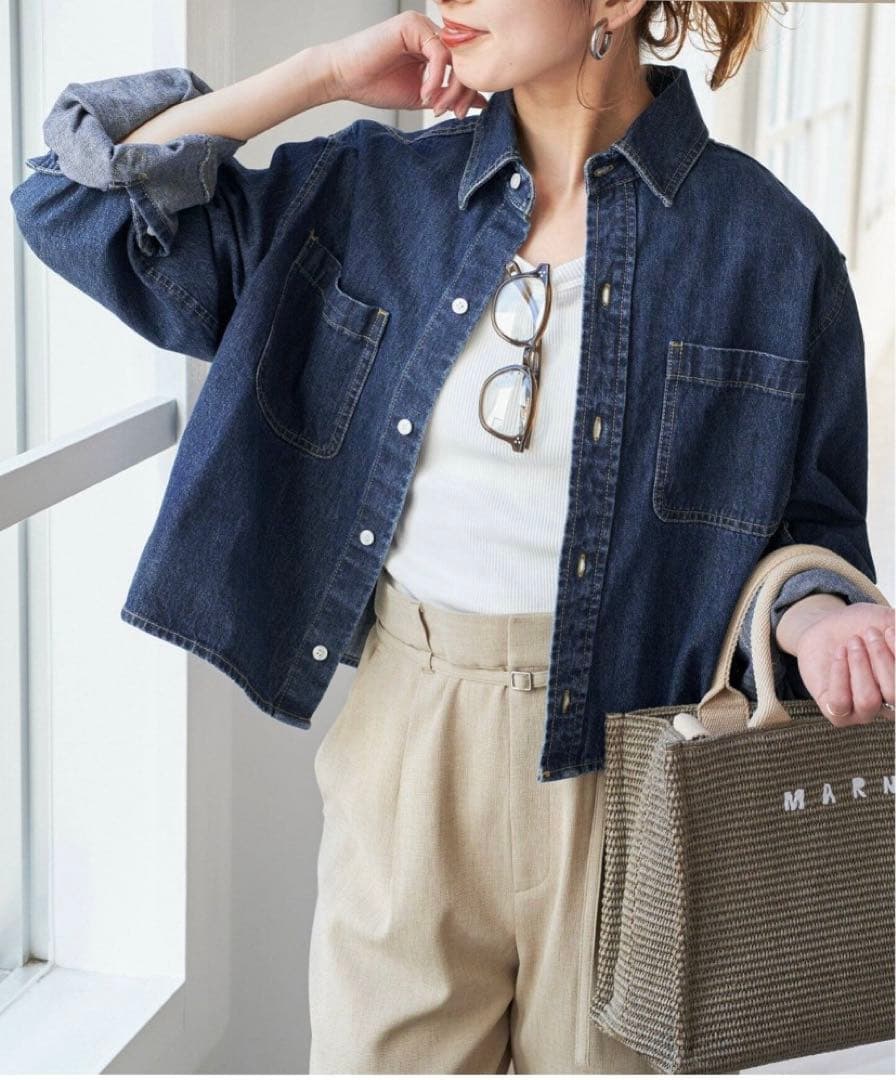 新品♡未使用♡タグ付き　スピックアンドスパン　ショートデニムシャツ