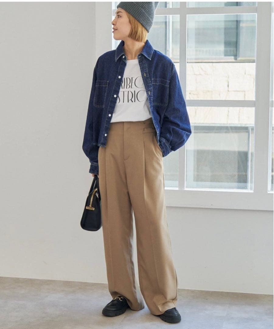 新品♡未使用♡タグ付き　スピックアンドスパン　ショートデニムシャツ