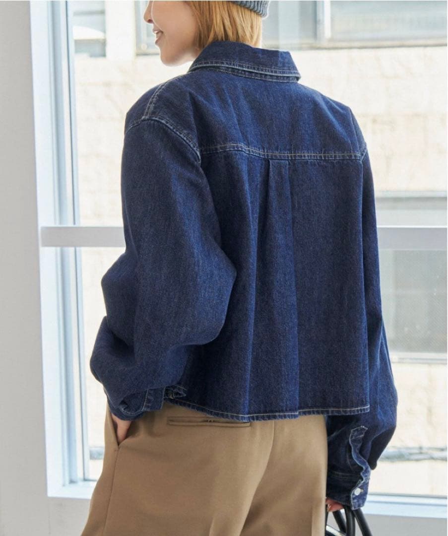 新品♡未使用♡タグ付き　スピックアンドスパン　ショートデニムシャツ