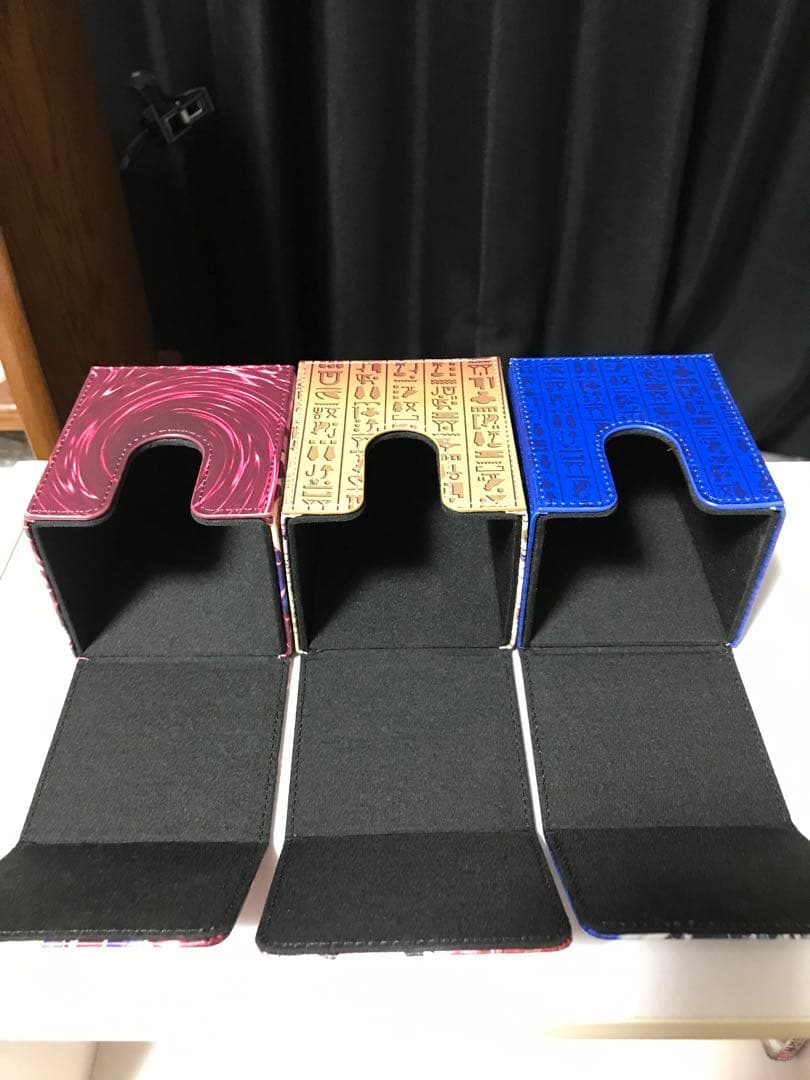 遊戯王　ミレニアム　デッキケース 遊戯　海馬　ブラックマジシャンガール　セット