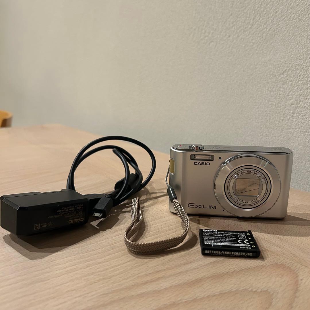 CASIO EXILIM EX-ZS180コンパクトデジタルカメラ デジカメ