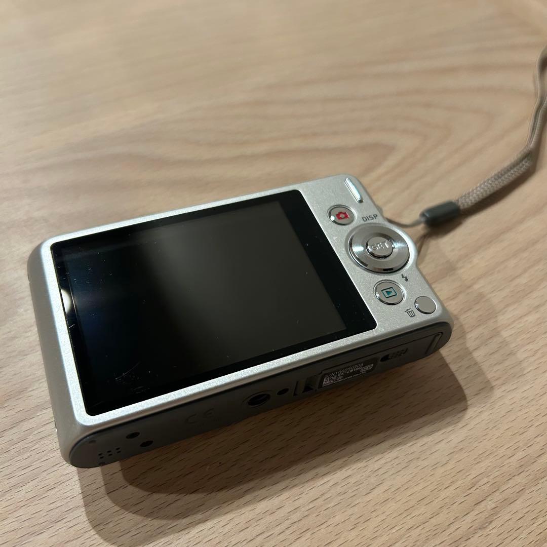 CASIO EXILIM EX-ZS180コンパクトデジタルカメラ デジカメ