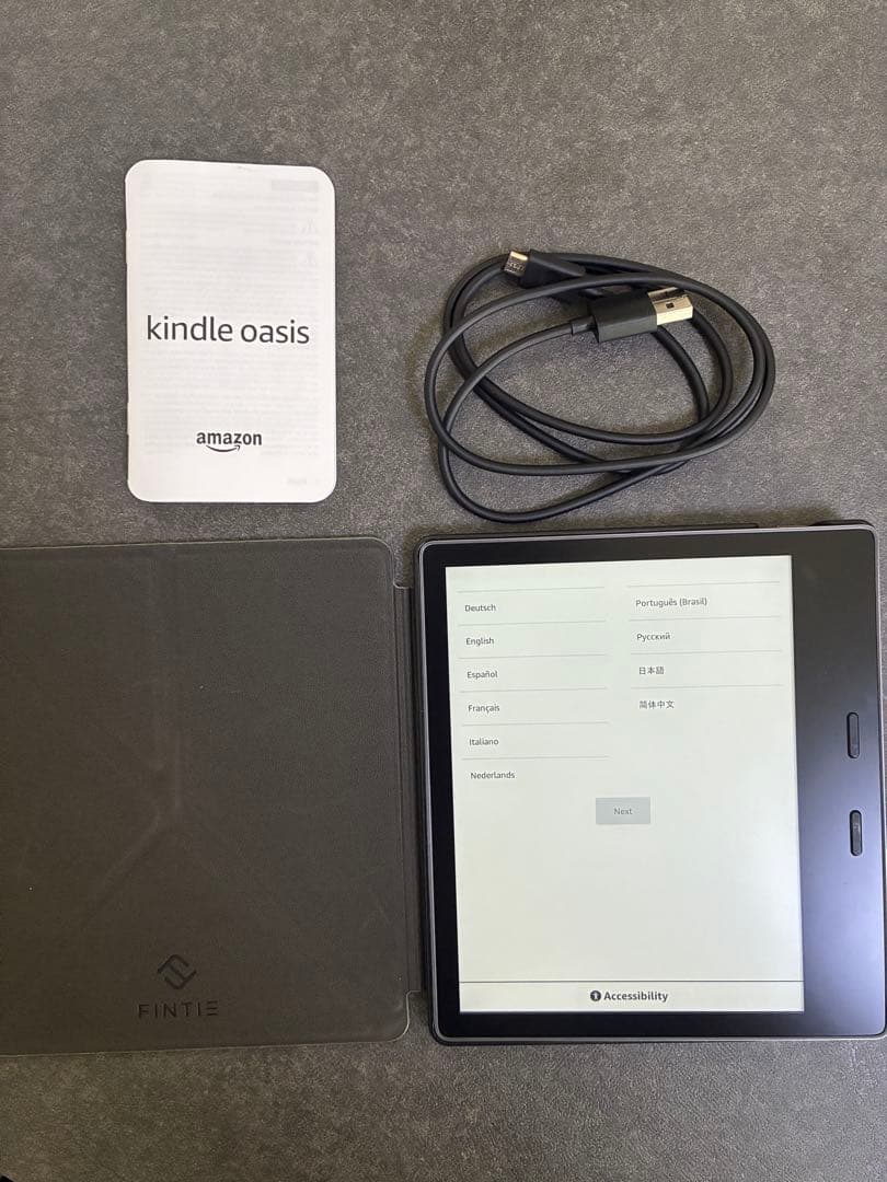 Kindle Oasis 第10世代 本体(専用ケースつき)