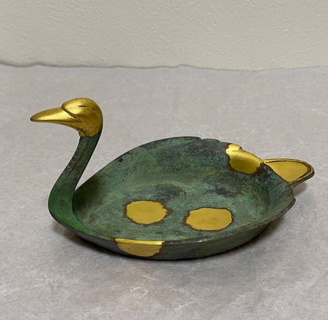 秦蔵六造り　塗金銅花生と塗金銅瑞鳥置物のセット