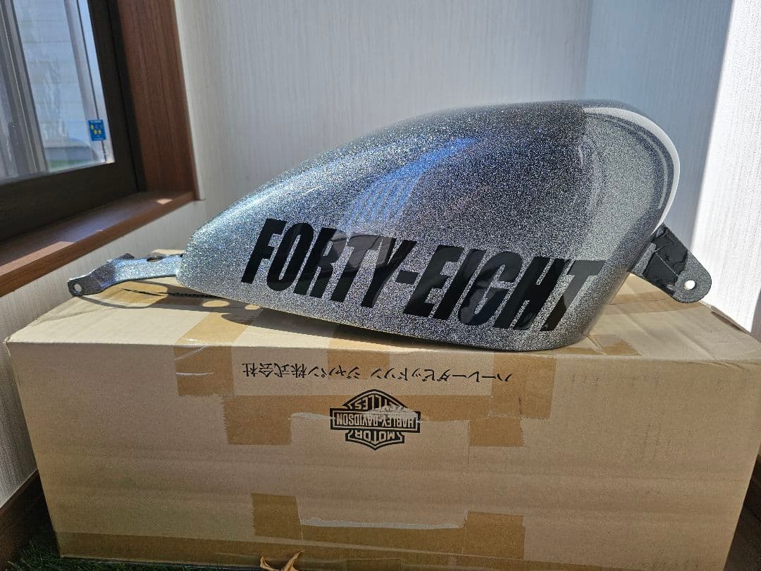 FORTY-EIGHT タンク グレー・ラメ　タンク