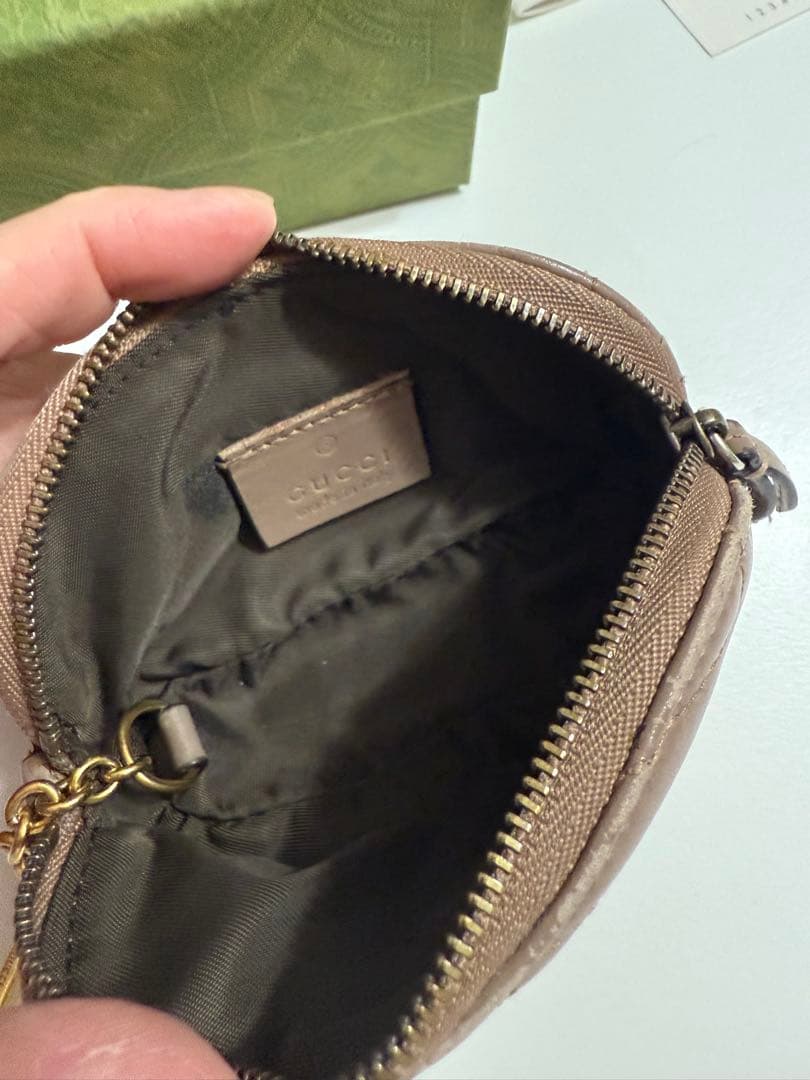 GUCCI GGマーモント　キーポーチ　キーケースケース　ベージュピンク