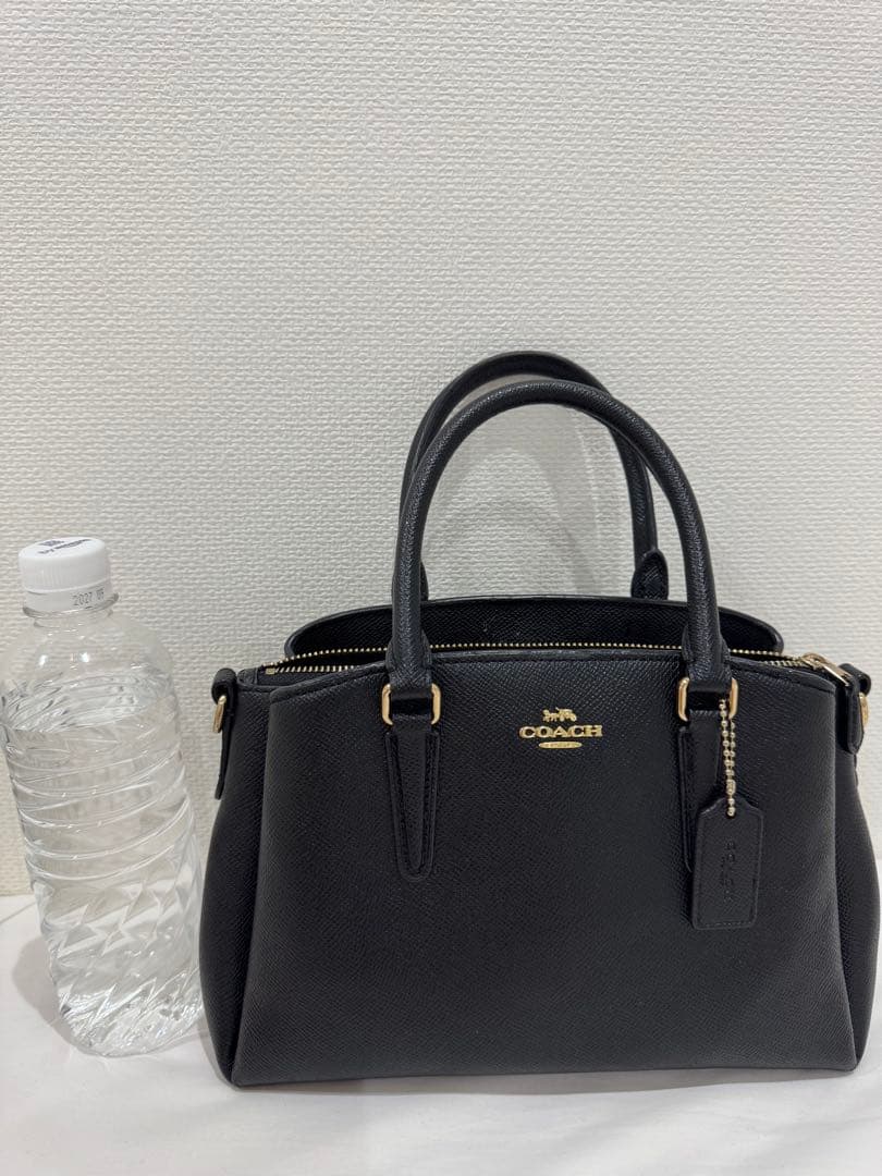 COACH ブラックレザー ハンドバッグ 【2/13までの出品】