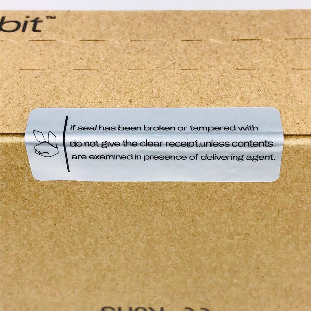 【新品未開封】ラビット　rabbit r1 AI端末　日本語対応　稀少