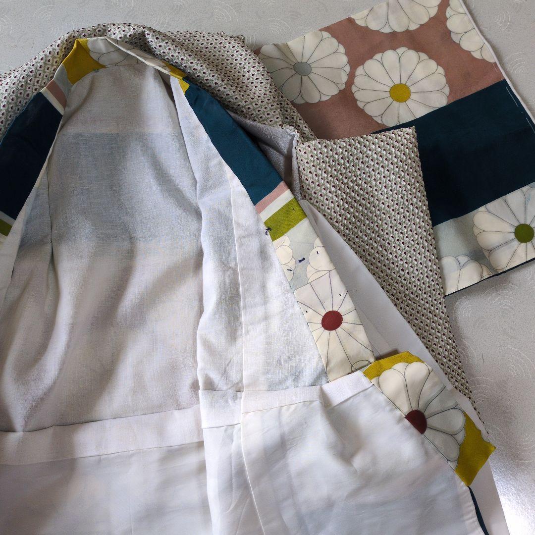 赤ちゃん着物と正絹総絞りの被布（中綿無し）