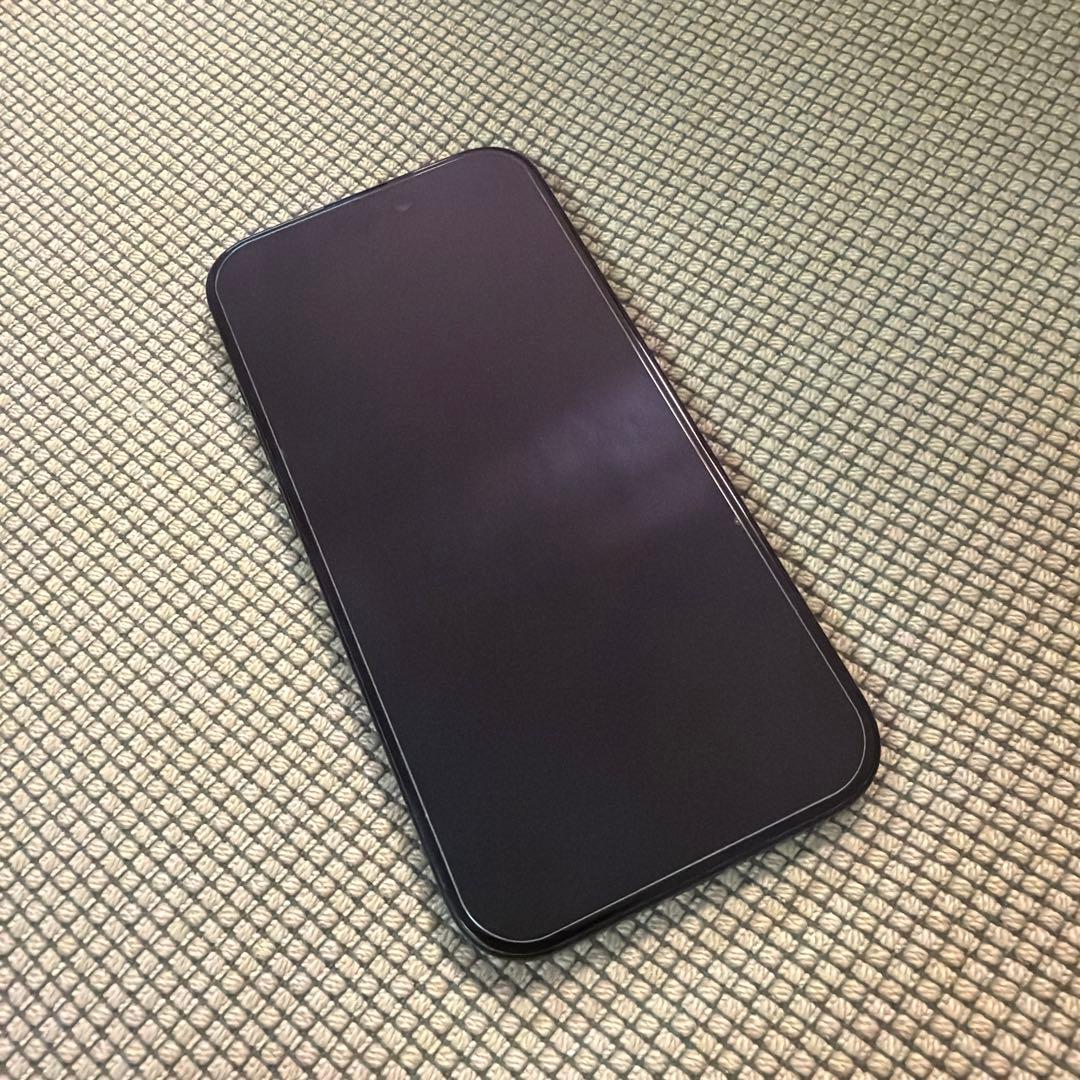 Apple iPhone 15ブラック 256GB SIMフリー