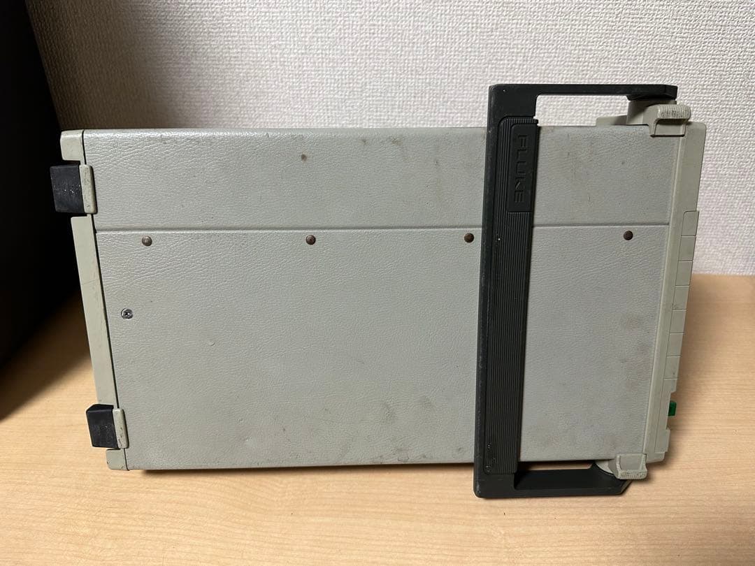 て*！様 (2)FLUKE 8842A デジタルマルチメーター中古