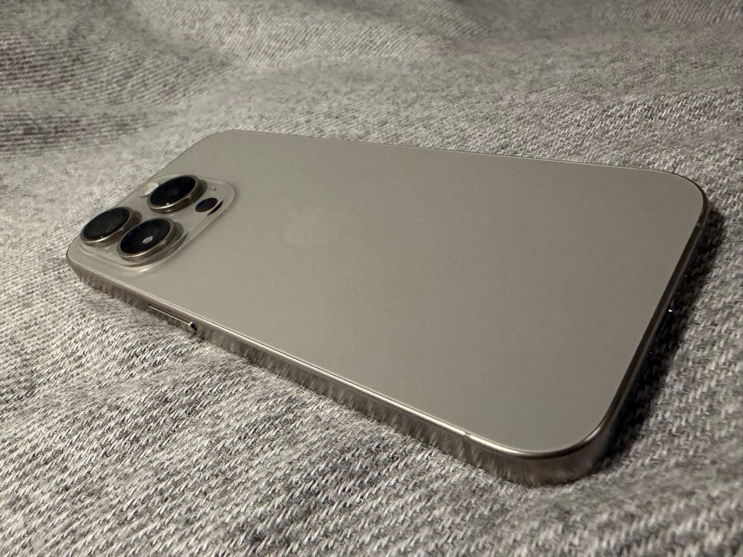 iPhone 15 Pro 128GB ナチュラルチタニウムSIMフリー
