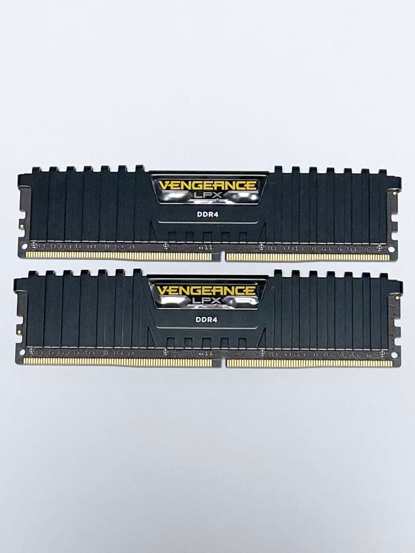 Corsair Vengeance LPX PC4 8GB×2(16GB)