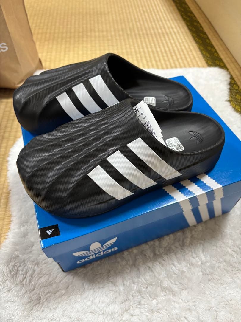 adidas サボサンダル IG8277 265mm 黒白