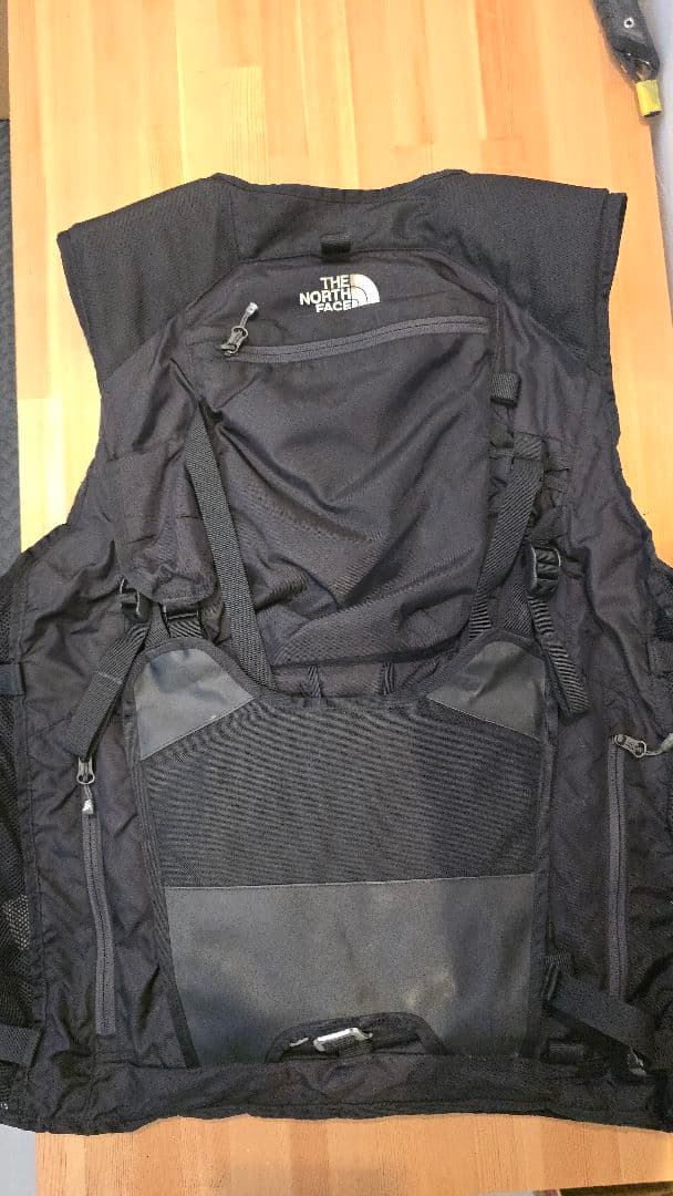 ノースフェイス　パウダーガイドベスト　NS61313　バックカントリー　Mサイズ