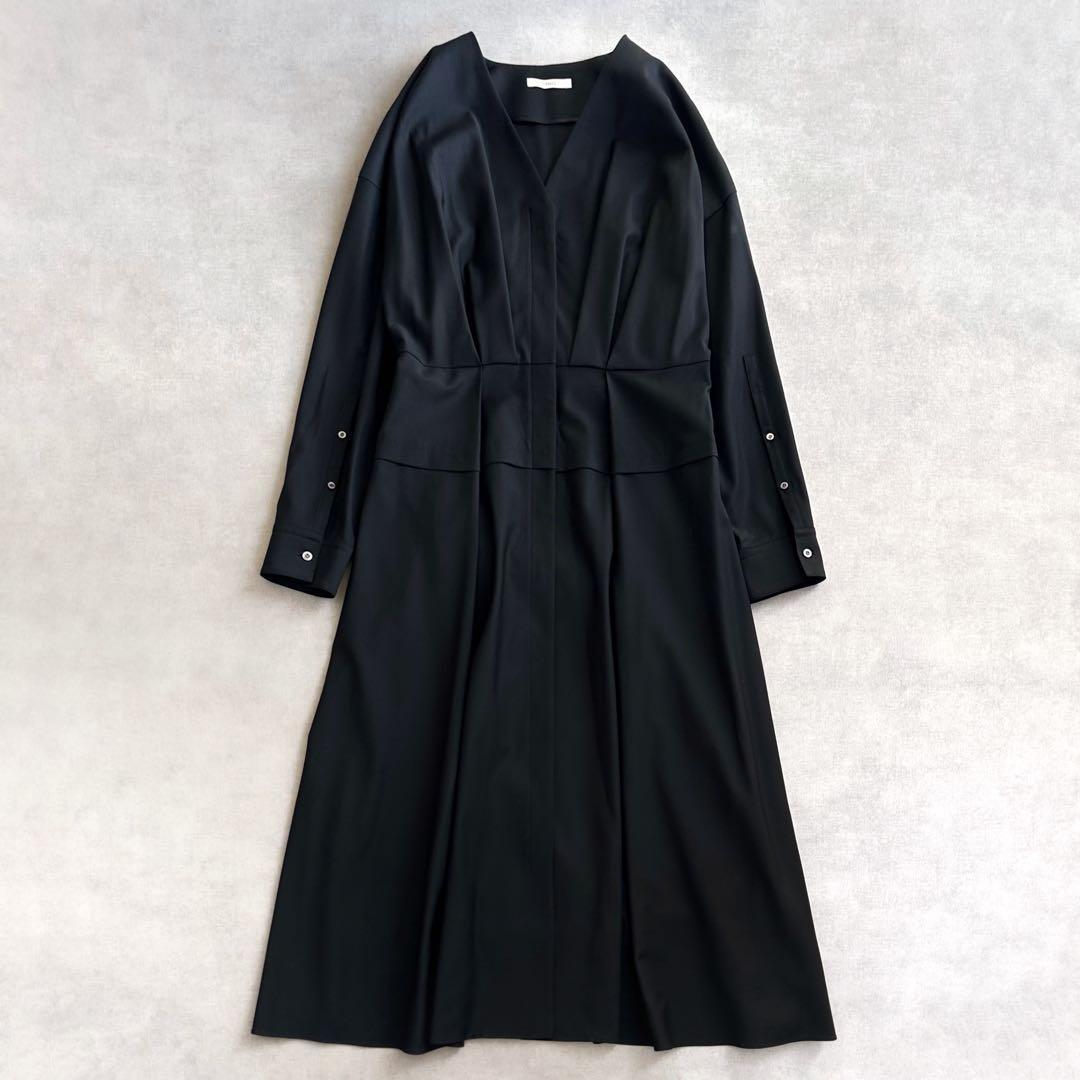 美品▲LE PHIL ル フィル//タック ロングワンピース▲ブラック　黒