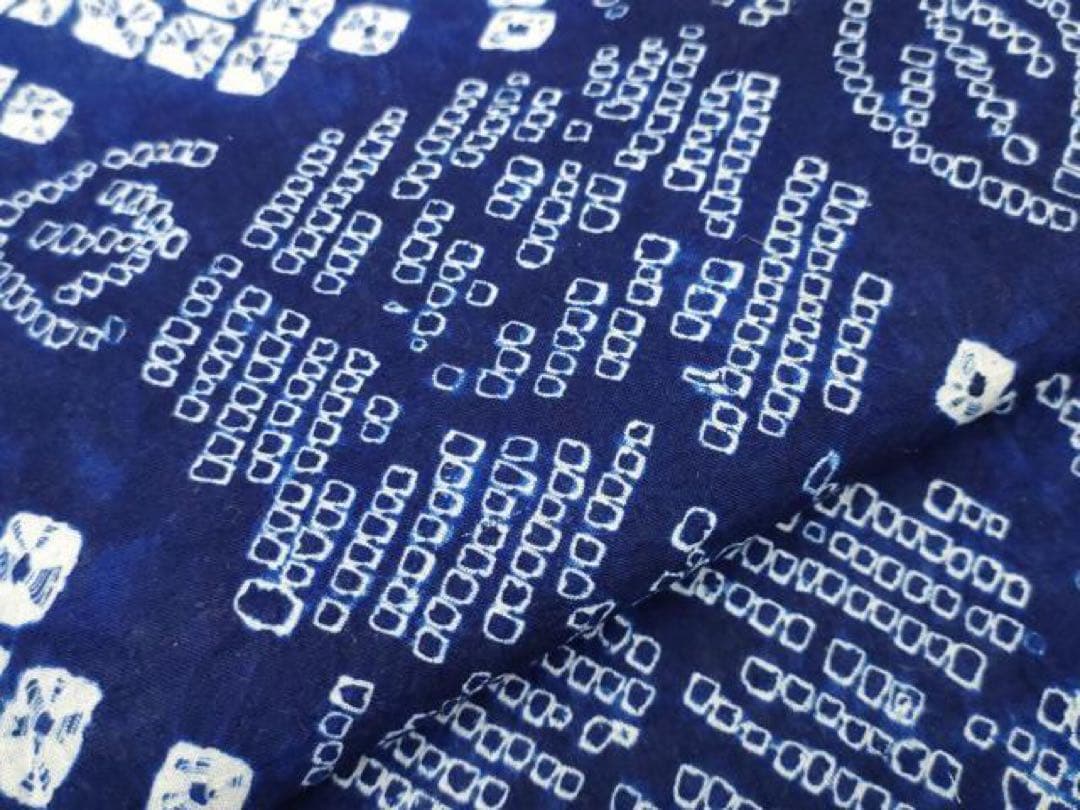 浴衣　有松絞り　綿　草花　有松鳴海絞り　蜘蛛絞り　青　紺　ワントーン