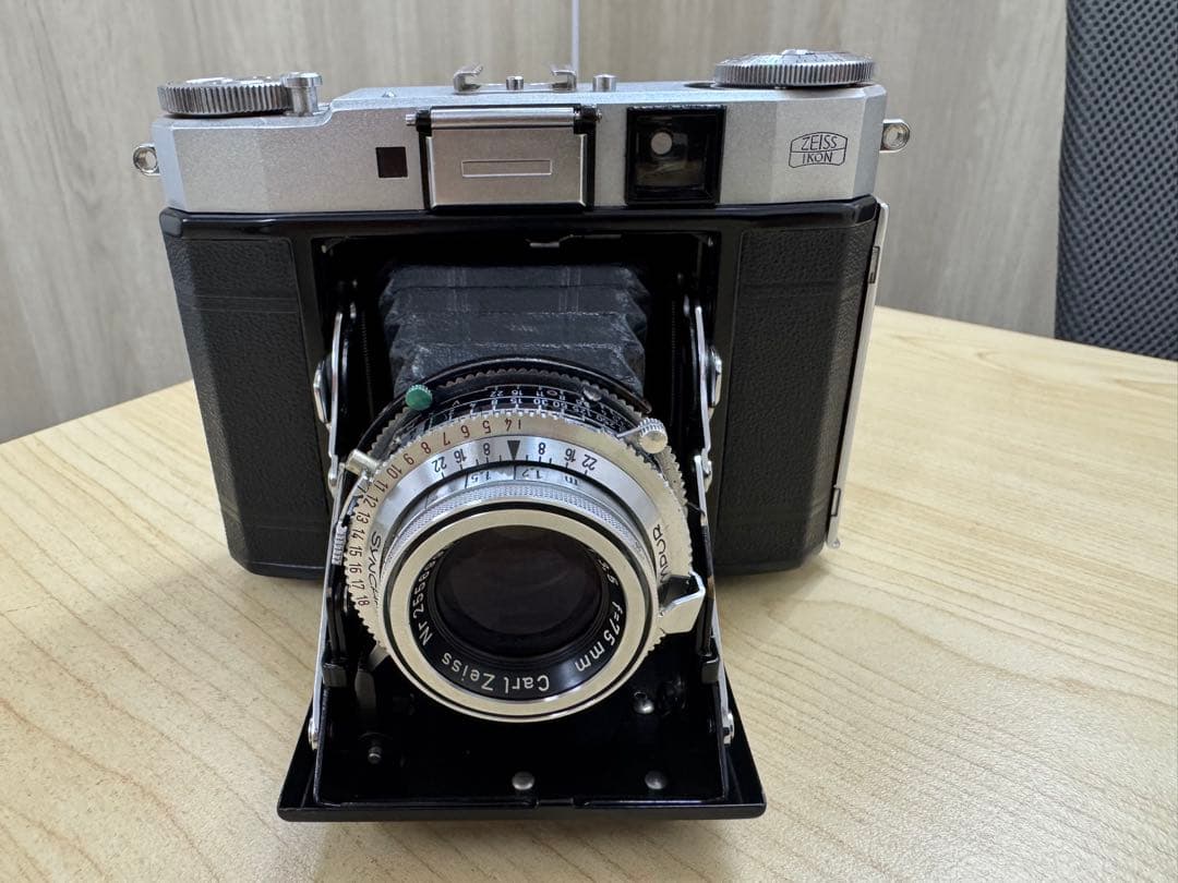 ツァイスイコン　Tessar 75mm f/3.5 中判フィルムカメラ