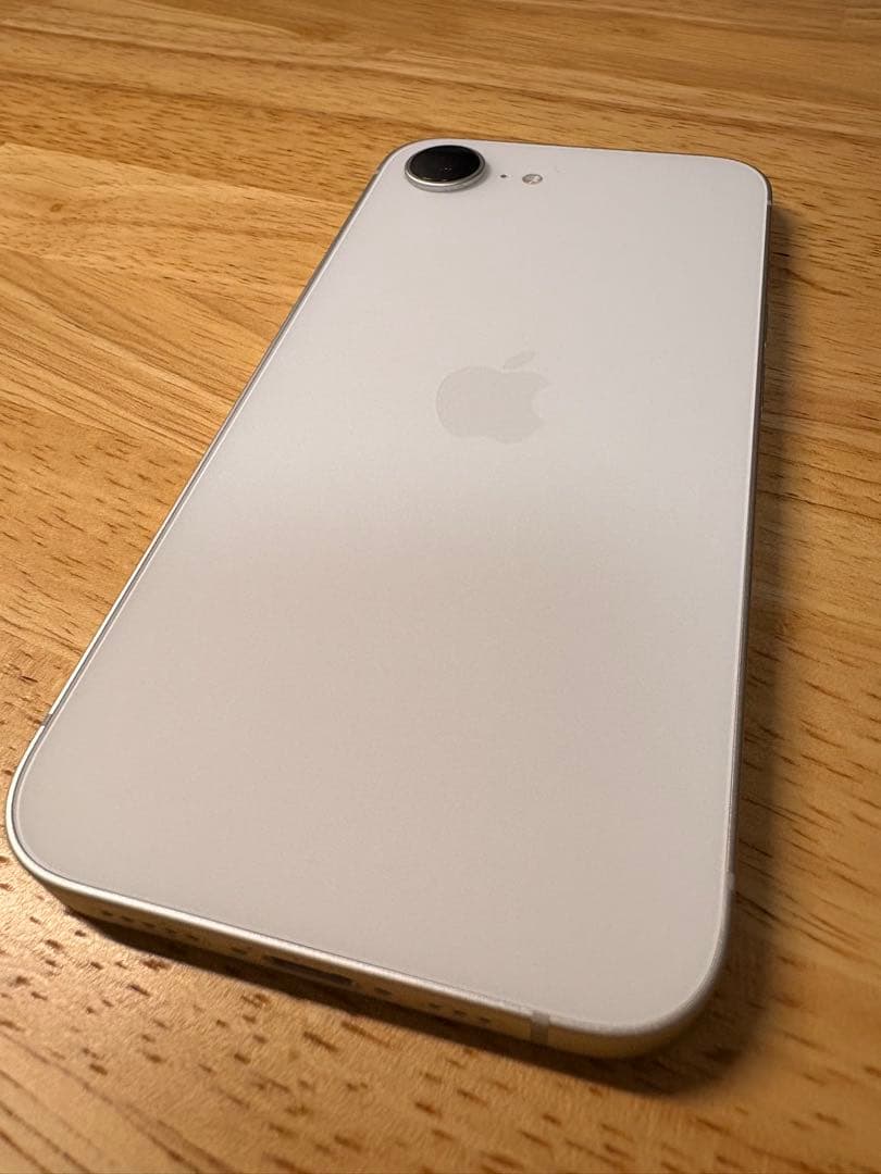 iPhone16e 本体 SIMフリー 128GBバッテリー最大容量100%