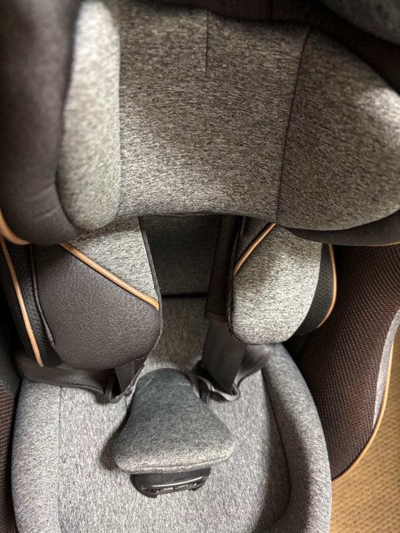 Aprica アップリカ クルリラ プロテクト ISOFIX チャイルドシート