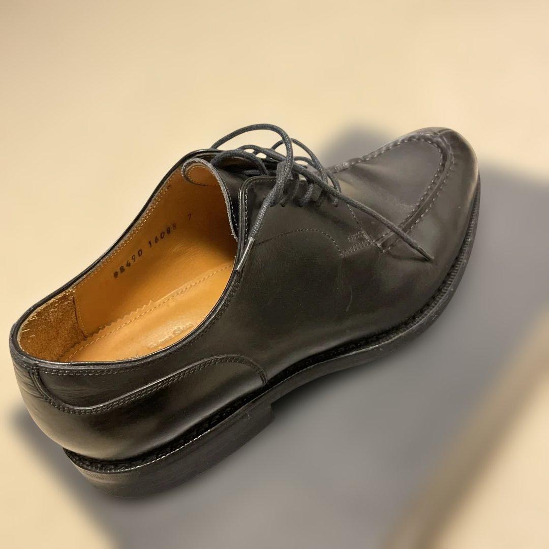 ジャランスリウァヤ　Uチップシューズ　JALAN SRIWIJAYA