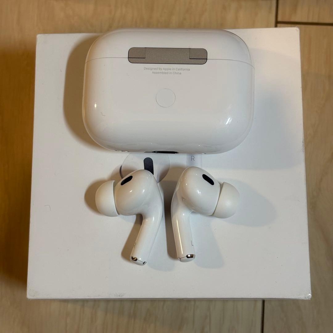 【極美品】Apple AirPods Pro 2 USB-C MTJV3J/A
