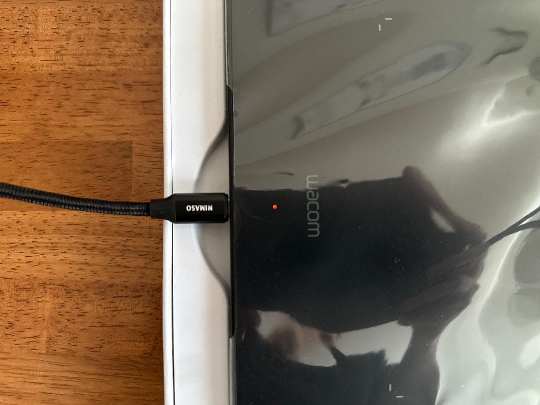 Wacom Intuos Pro（PTH-660/K0）