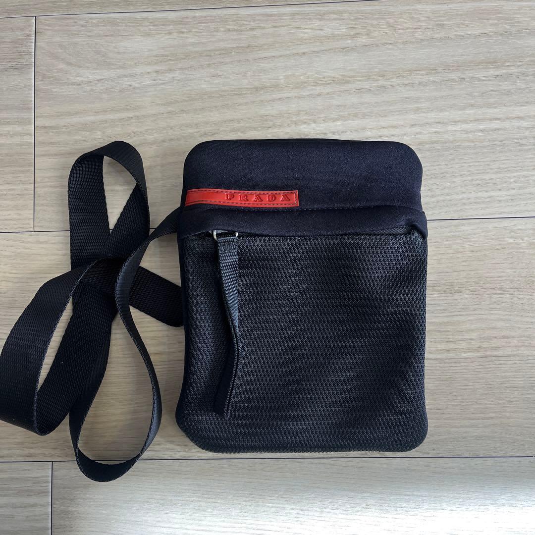 PRADA ミニ ショルダーバッグ サコッシュ