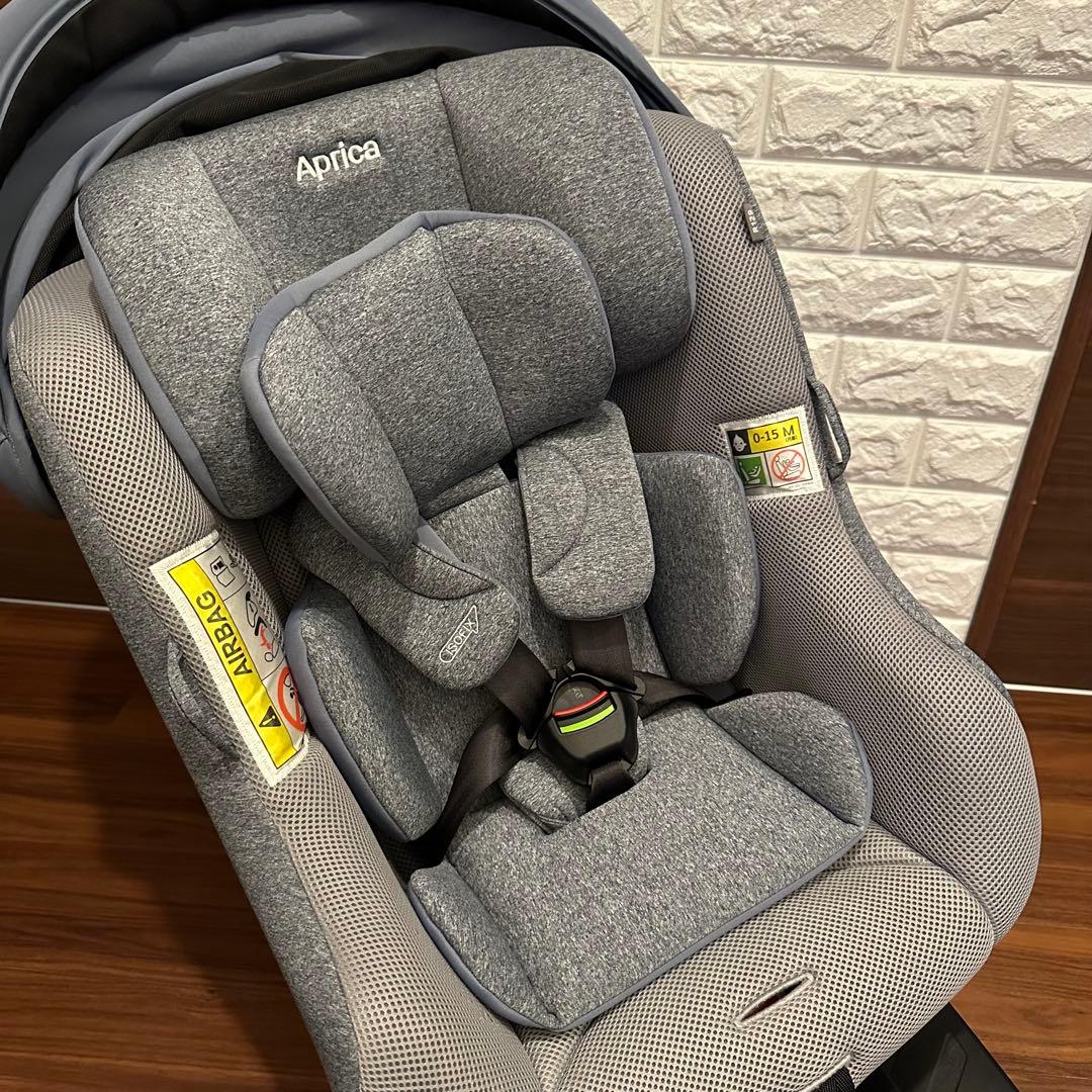 美品 Aprica アップリカ チャイルドシート クルリラプラス ライト