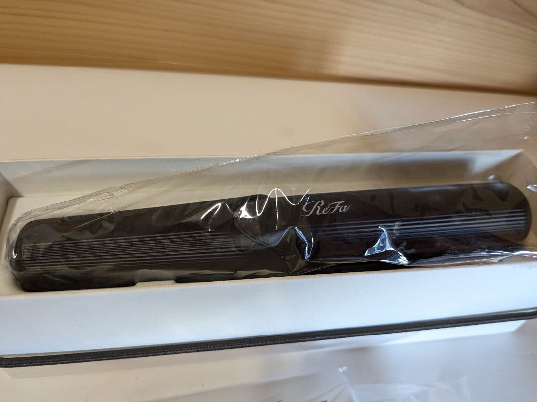 【未使用】リファ　ReFa フィンガーアイロン RE-AI03A ブラック