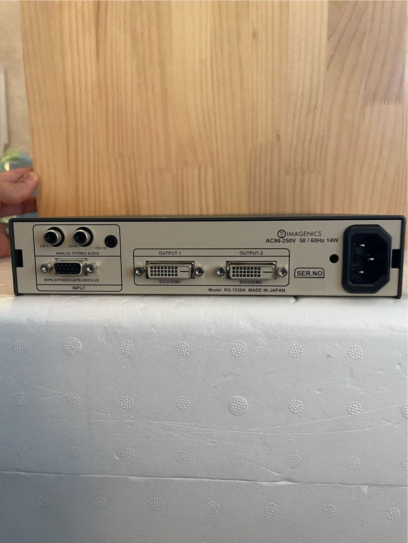 ほぼ新品】RS-1530A RGB-DVI FRAME SYNCHRONIZER