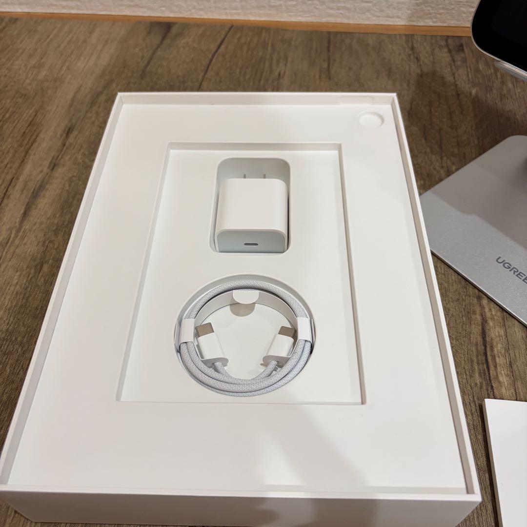 Apple iPad (A16) 128GB Wi-Fi シルバー 11世代