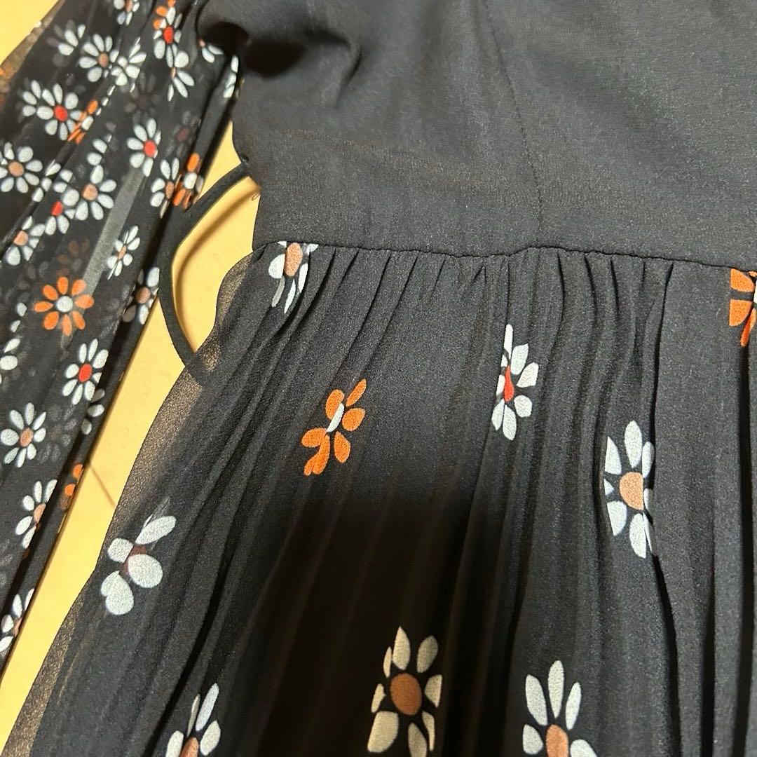 Zimmermannジマーマンロングワンピース　フラワープリントプリーツスカート