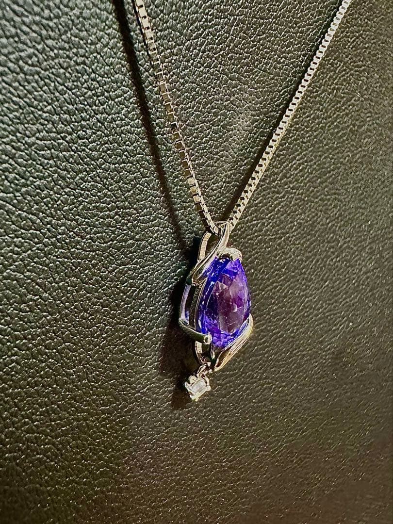 GSTVpt950タンザナイトレインボームーンストーンペンダントトップ最終価格