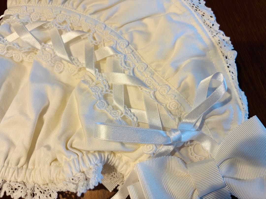 ベイビーザスターズシャインブライト　ハーフボンネット　ホワイト