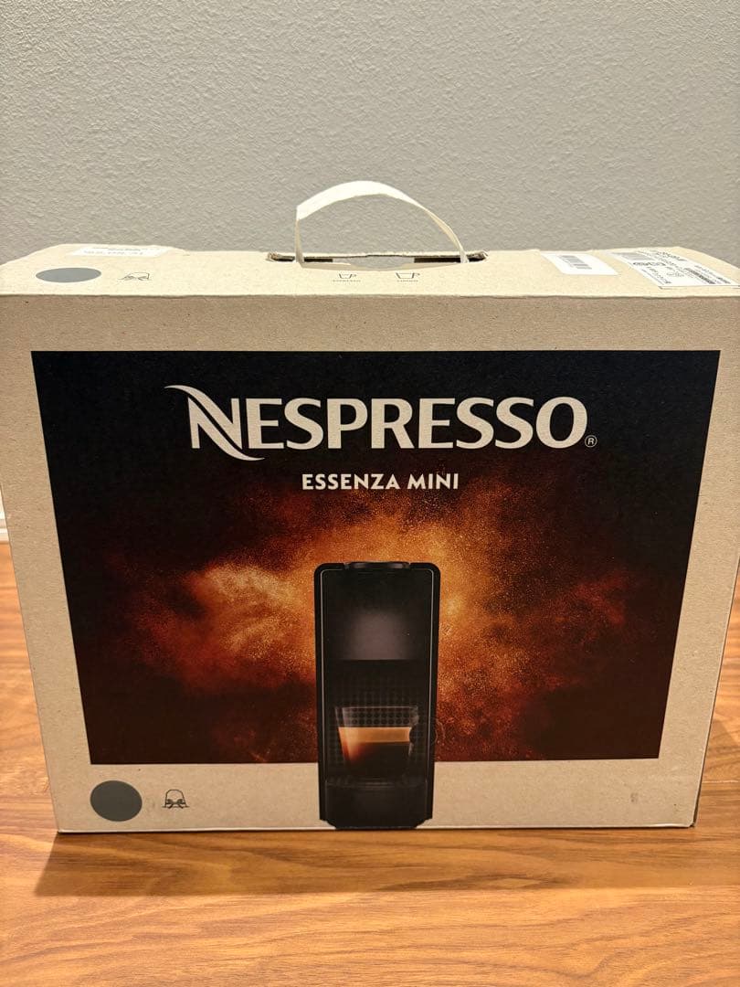 【未使用】ネスプレッエッセンサ ミニ インテンスグレー　C30-GR-W