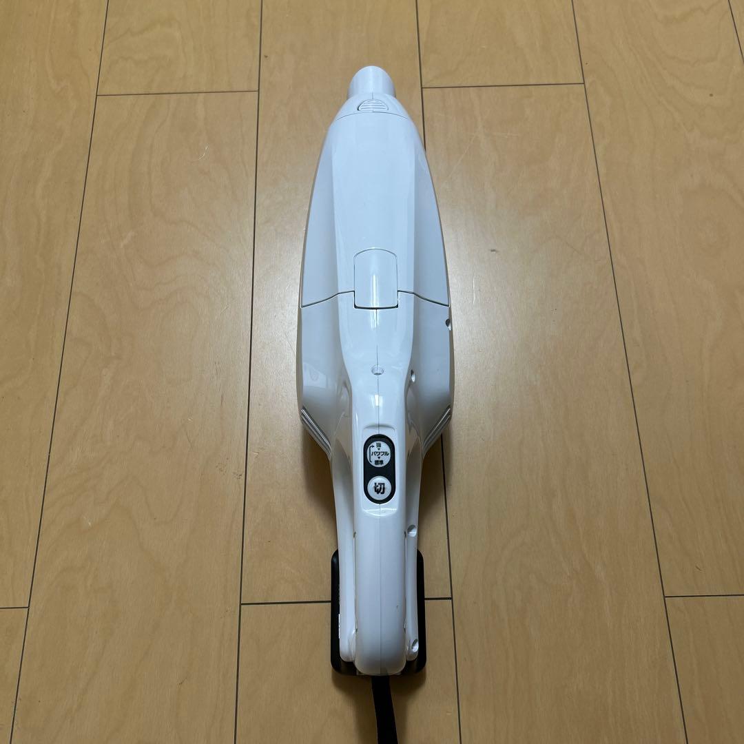 makita マキタ　充電式クリーナー　CL107FD