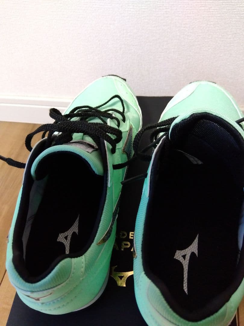 MIZUNO　ビルトトレーナー2 24.5cm