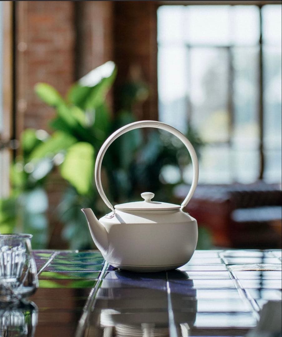 バルミューダ　ムーンケトルMoonKettle KPT02JP-WH（ホワイト）