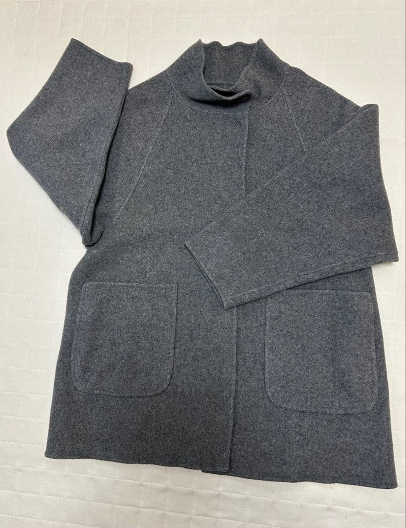 ウールグレーコート