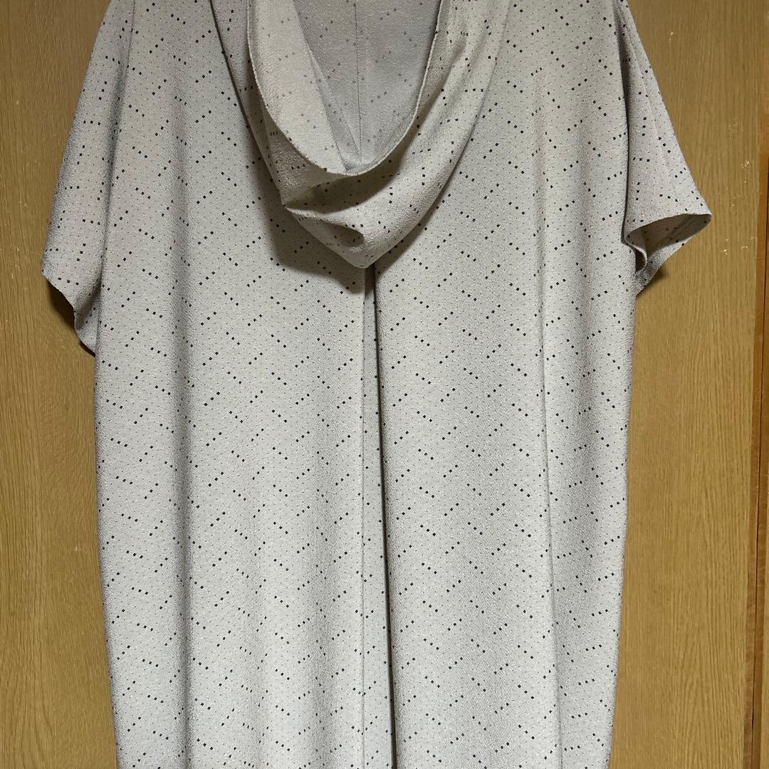 詩仙堂フード付きベスト