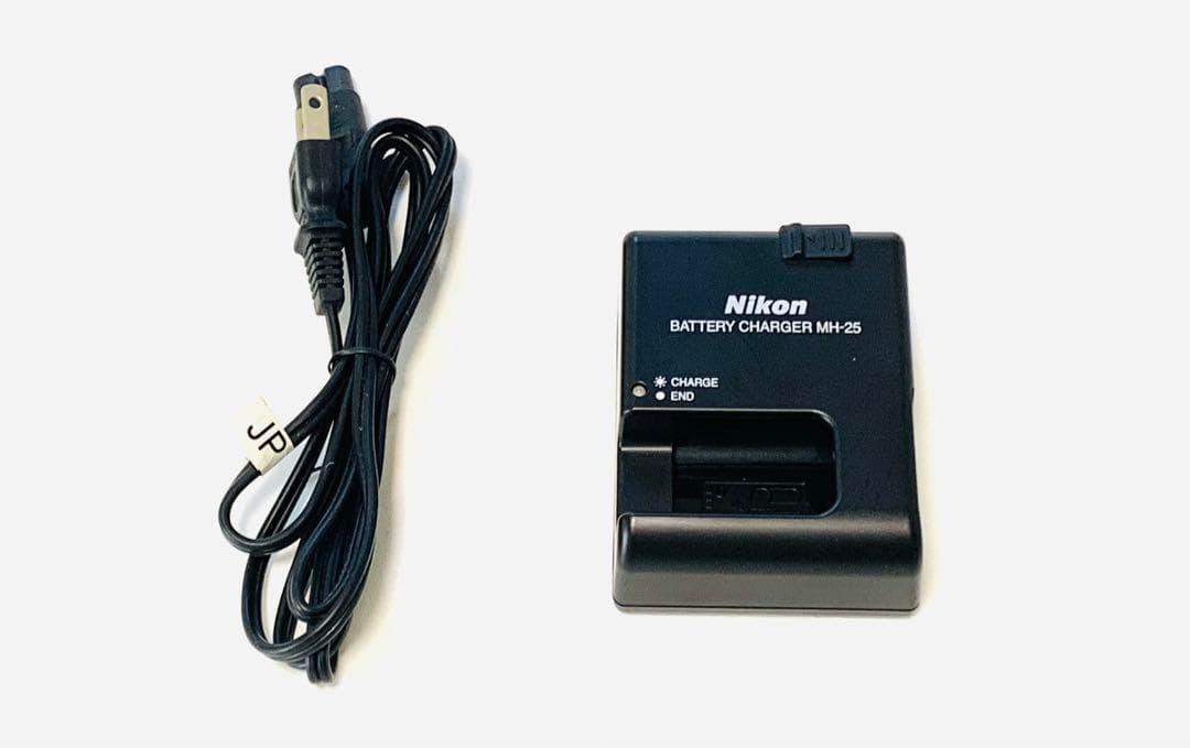 ☆撮影数220回以下☆Nikon D7200ボディ&VRズームEDレンズセット