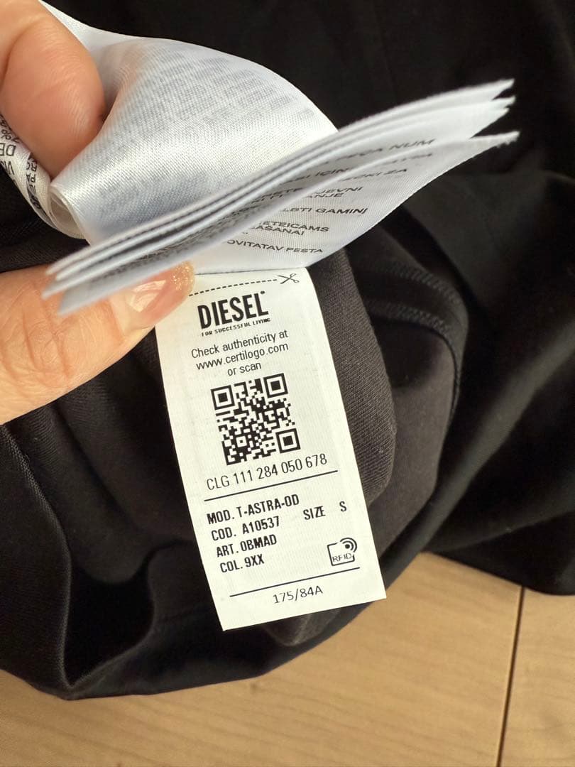 DIESEL ディーゼル　モックネック　トップス