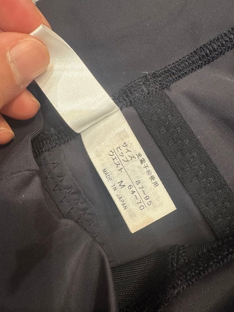 【新品未使用】グラントイーワンズ　タイカンスパッツ　Mサイズ