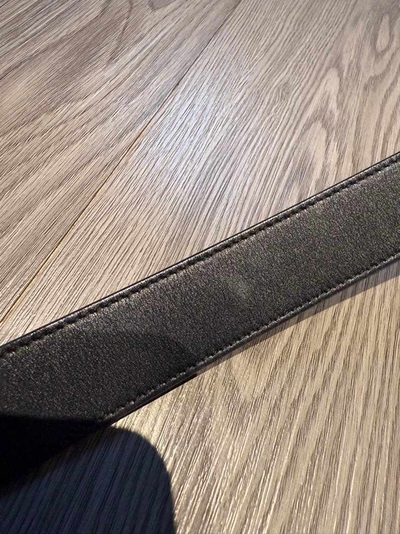 GUCCIのGGマーモント レザー ベルト