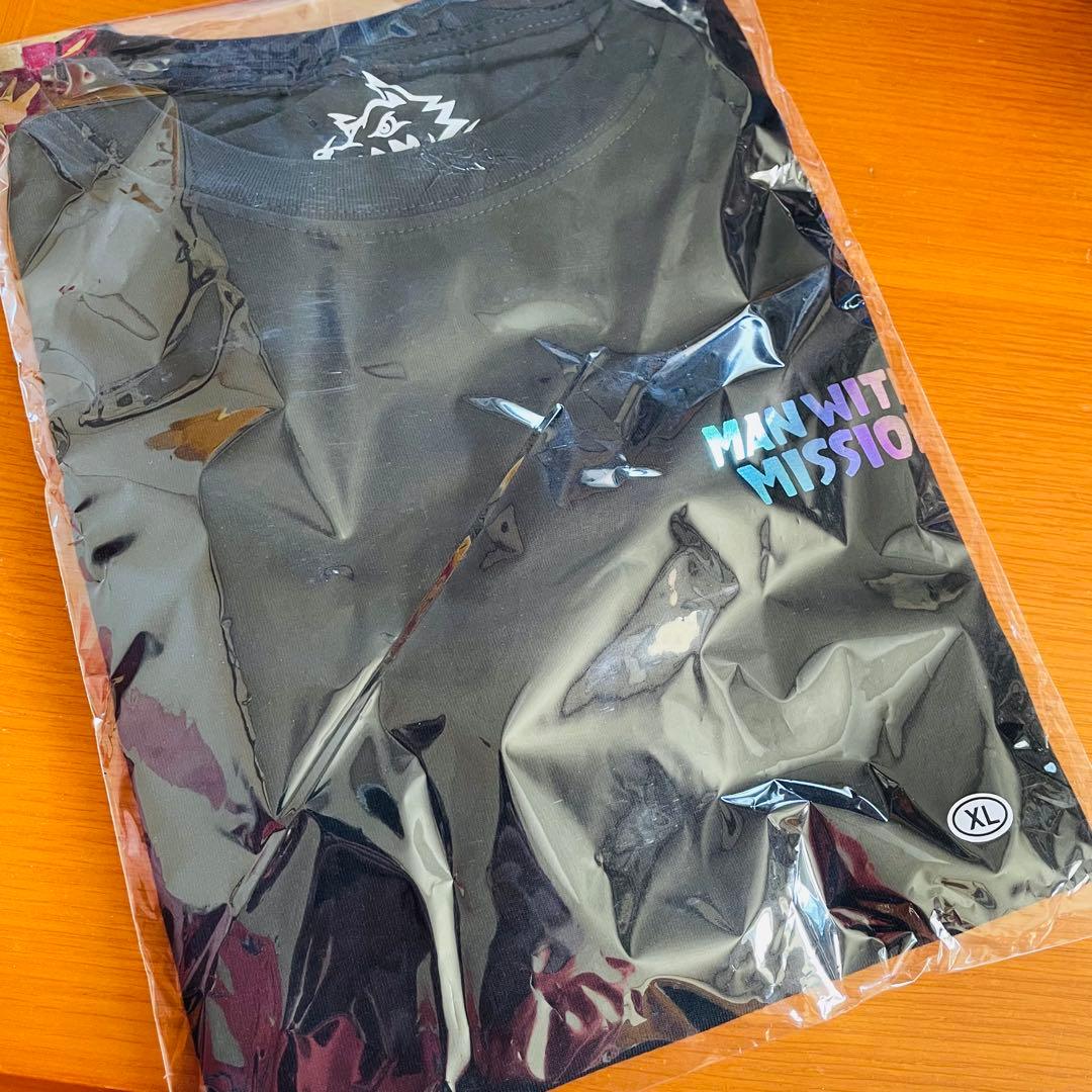 マンウィズ Too many ゴッツ ロンT（ブラック×ホログラム）　XL